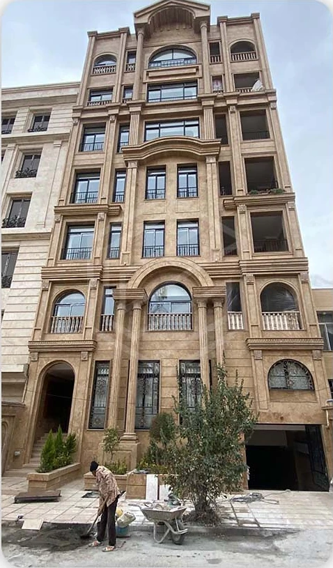 تراورتن حاجی‌آباد؛ نما، تصویر 1